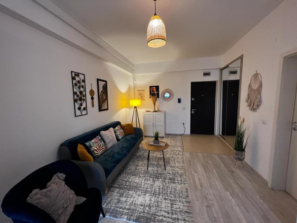 Cozy Accommodation Central City - ยาช ภายนอก รูปภาพ