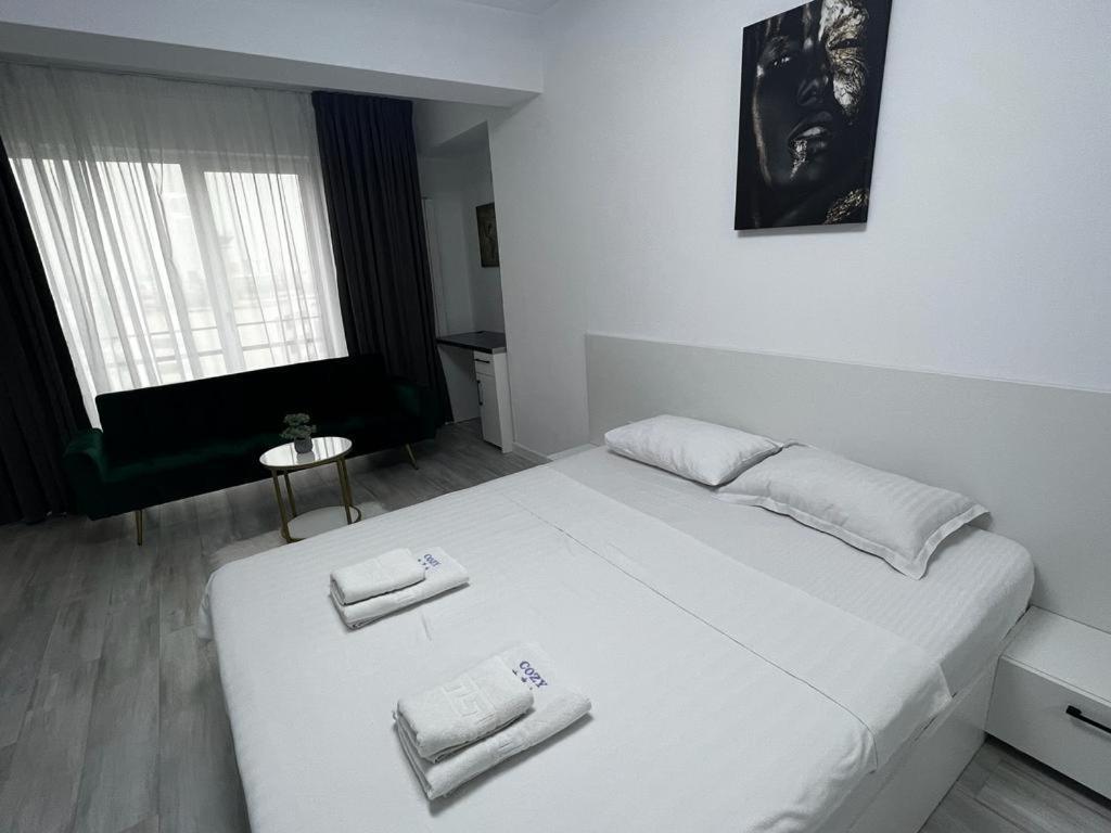 Cozy Accommodation Central City - ยาช ภายนอก รูปภาพ