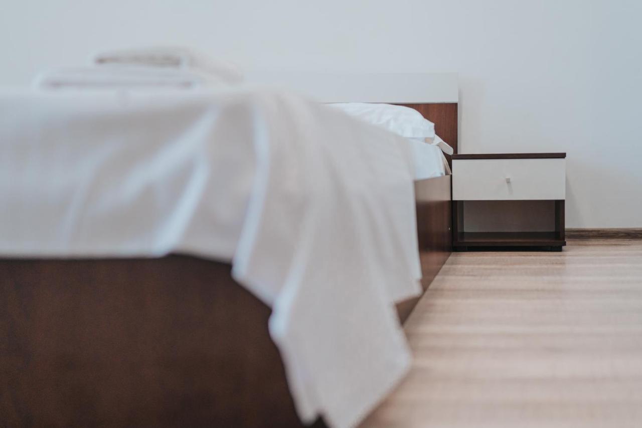 Cozy Accommodation Central City - ยาช ภายนอก รูปภาพ