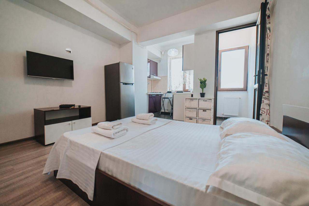 Cozy Accommodation Central City - ยาช ภายนอก รูปภาพ