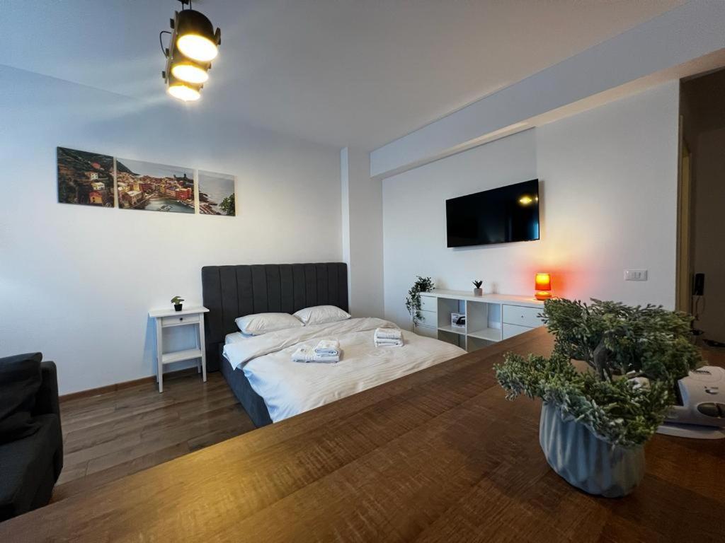 Cozy Accommodation Central City - ยาช ภายนอก รูปภาพ