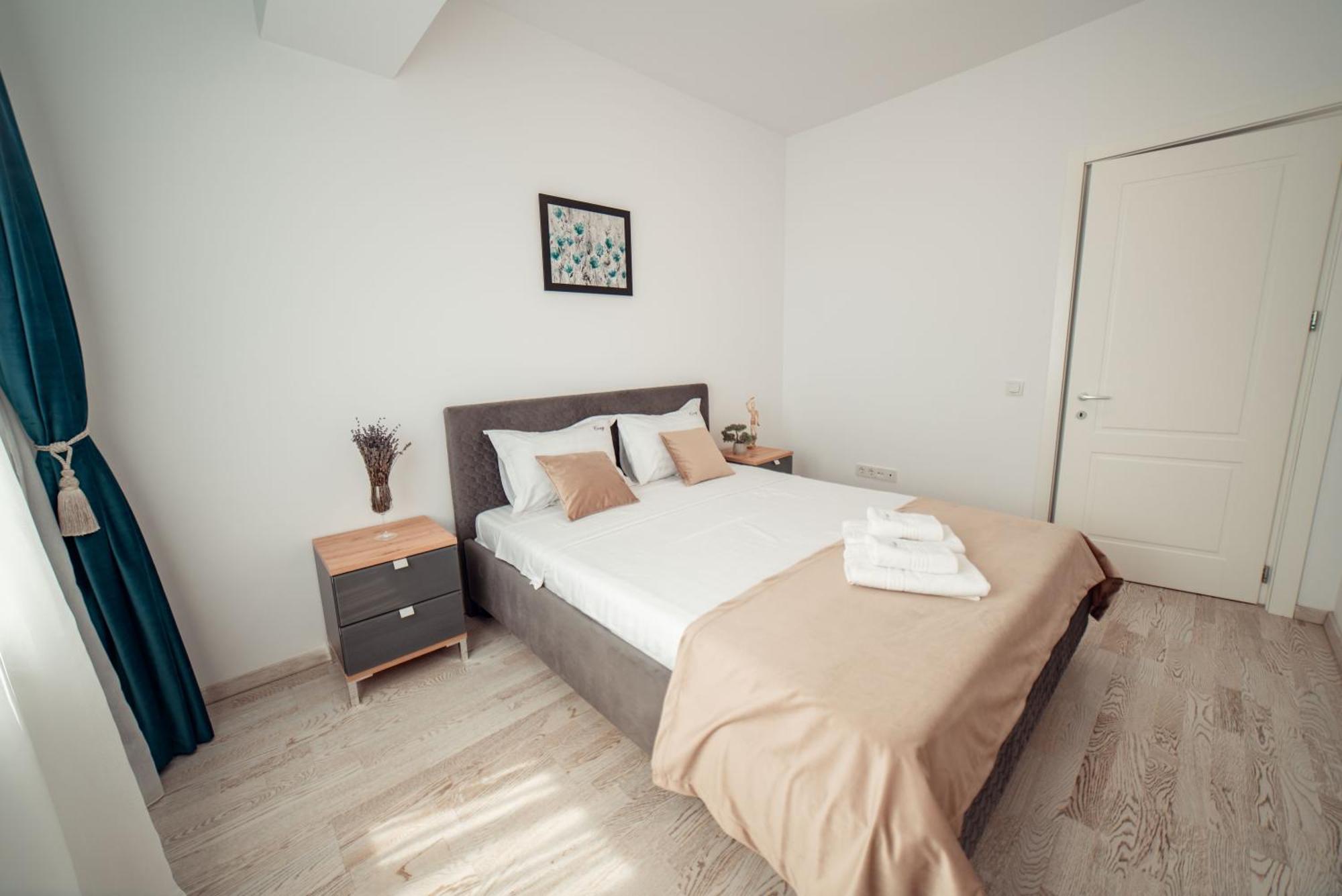 Cozy Accommodation Central City - ยาช ภายนอก รูปภาพ