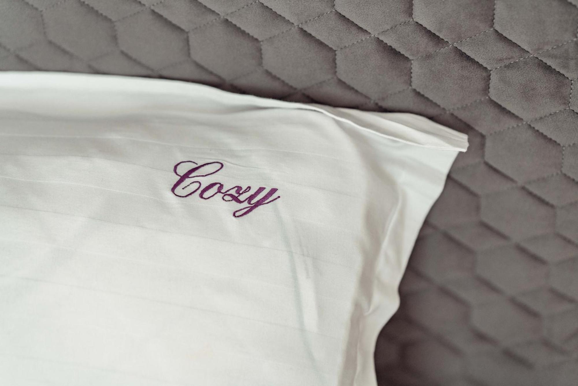 Cozy Accommodation Central City - ยาช ภายนอก รูปภาพ